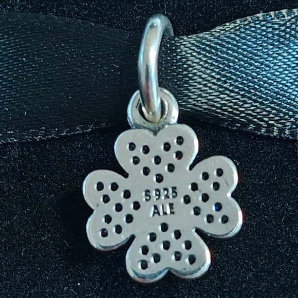 Authentic Pandora Lucky in Love Dangle Charm 791309 - Picture 6 of 6